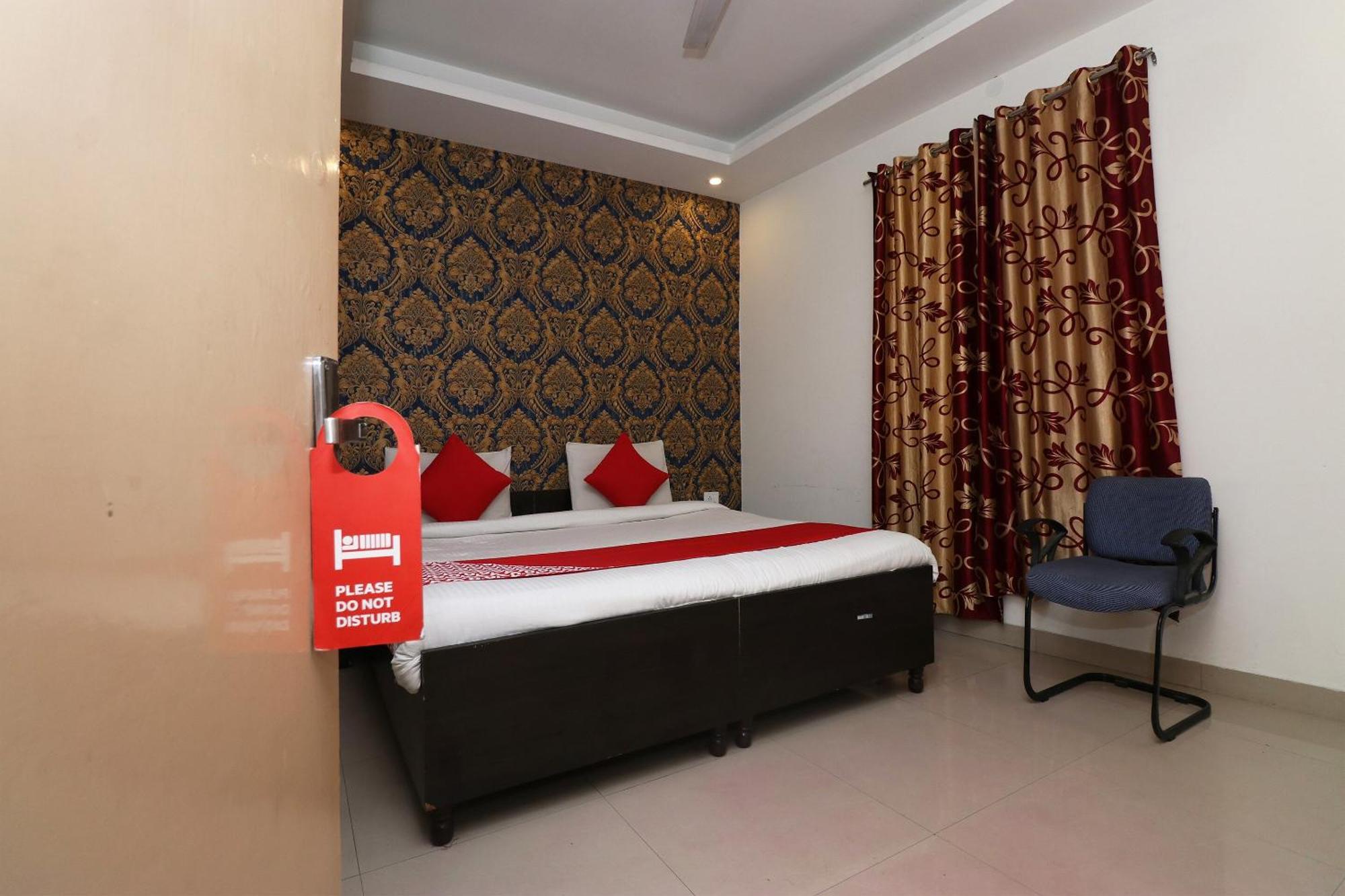 Oyo Flagship Hotel Daimond New Delhi Exterior photo